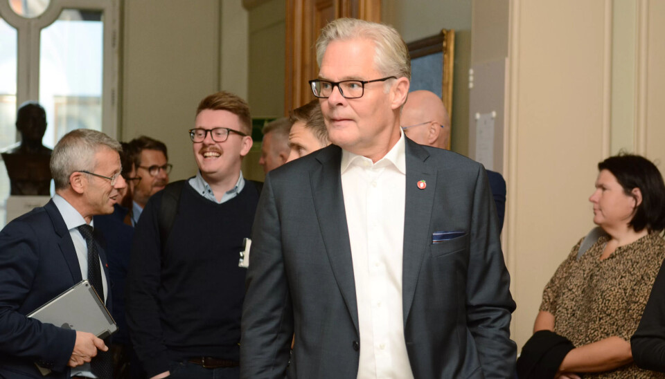 IKKE I TRÅD: Hans Andreas Limi mener regjeringens politikk ikke er i tråd med perspektivmeldingen. IKKE I TRÅD: Hans Andreas Limi mener regjeringens politikk ikke er i tråd med perspektivmeldingen.
