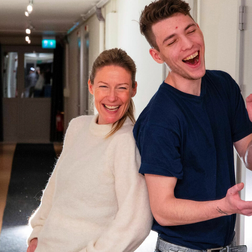 Programleder Helene Sandvig tilbragte fem døgn på RIBO, en institusjon for ungdom i fare for å falle ut av skole og arbeidsliv. Nikolai er en av dem som får hjelp her. Programleder Helene Sandvig tilbragte fem døgn på RIBO, en institusjon for ungdom i fare for å falle ut av skole og arbeidsliv. Nikolai er en av dem som får hjelp her.