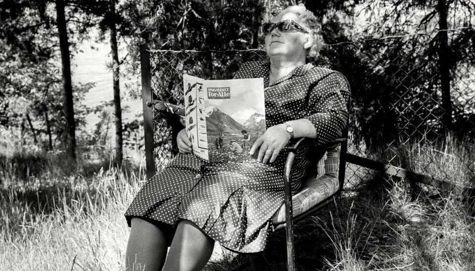 Mange kommer nok til å feriere i Norge i år, slik som denne husmora på Nesodden i 1963. Mange kommer nok til å feriere i Norge i år, slik som denne husmora på Nesodden i 1963.