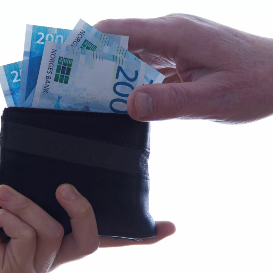 10.000 TIL ALLE: Resultatet i det såkalte HUK-området (helse, utdanning og kultur) er i tråd med resultatet i kommunal sektor, med et lønnstillegg for alle ansatte på minimum 10.000 kroner. 10.000 TIL ALLE: Resultatet i det såkalte HUK-området (helse, utdanning og kultur) er i tråd med resultatet i kommunal sektor, med et lønnstillegg for alle ansatte på minimum 10.000 kroner.
