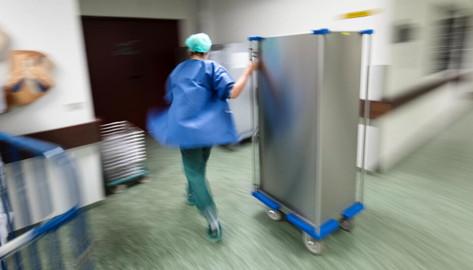 SJUKEHUS: Under pandemien var det også slik at pensjonistar kunne jobbe utan trekk. Ordninga er ein del av Ventetidsløftet og varer ut året. SJUKEHUS: Under pandemien var det også slik at pensjonistar kunne jobbe utan trekk. Ordninga er ein del av Ventetidsløftet og varer ut året.