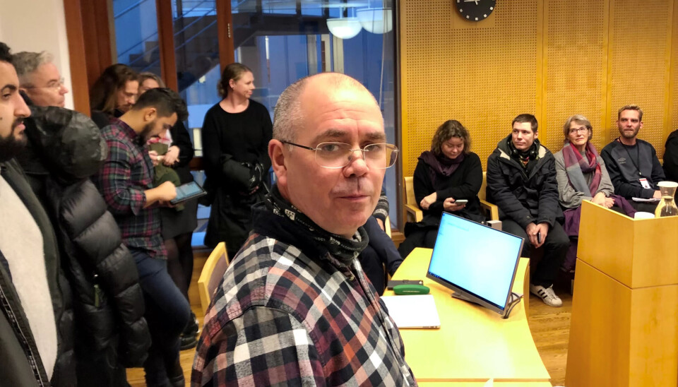 STORT FRAMMØTE: Både partikamerater og kolleger fra Fagforbundet møtte opp for å følge rettssaken mot Stig Berntsen. STORT FRAMMØTE: Både partikamerater og kolleger fra Fagforbundet møtte opp for å følge rettssaken mot Stig Berntsen.
