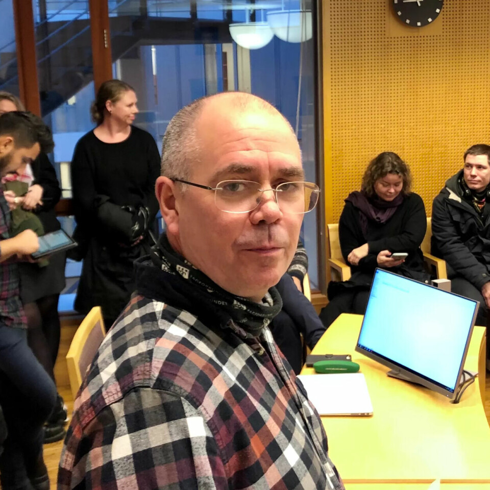 STORT FRAMMØTE: Både partikamerater og kolleger fra Fagforbundet møtte opp for å følge rettssaken mot Stig Berntsen. STORT FRAMMØTE: Både partikamerater og kolleger fra Fagforbundet møtte opp for å følge rettssaken mot Stig Berntsen.