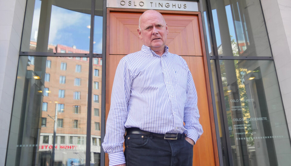 KRITISK: Journalist Einar Haakaas har jobbet i manger år for Aftenposten og har vunnet blant annet SKUP-diplom for avsløringer av organisert kriminalitet i arbeidslivet. Han er kritisk til hvor lett det er å drive med svart arbeid og slippe unna med det. KRITISK: Journalist Einar Haakaas har jobbet i manger år for Aftenposten og har vunnet blant annet SKUP-diplom for avsløringer av organisert kriminalitet i arbeidslivet. Han er kritisk til hvor lett det er å drive med svart arbeid og slippe unna med det.