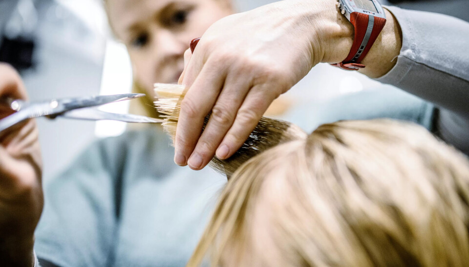 254 frisørsalonger har nå tariffavtale. (Illustrasjonsfoto) 254 frisørsalonger har nå tariffavtale. (Illustrasjonsfoto)