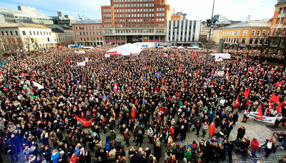 8. MARS: Det er ventet stort oppmøte i år etter abortstriden. Her fra et tidligere 8. marsarrangement på Youngstorget i Oslo. 8. MARS: Det er ventet stort oppmøte i år etter abortstriden. Her fra et tidligere 8. marsarrangement på Youngstorget i Oslo.