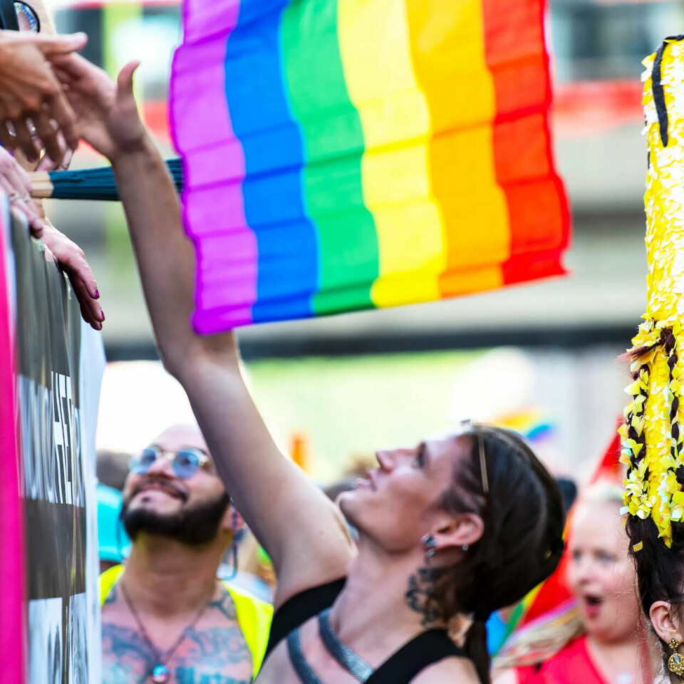 I fjor ble Pride feiret ute i gatene, som her i Oslo. I år blir det digitale markeringer av skeiv kjærlightet. I fjor ble Pride feiret ute i gatene, som her i Oslo. I år blir det digitale markeringer av skeiv kjærlightet.