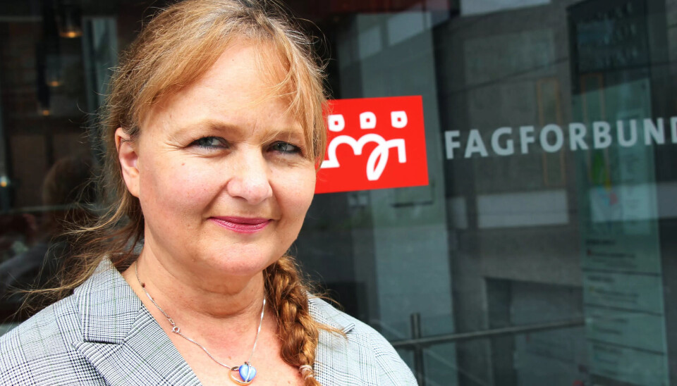 Antall fagbrev i renhold og helsefag øker kraftig. Hun tror korona har bidratt til å heve status for fagene