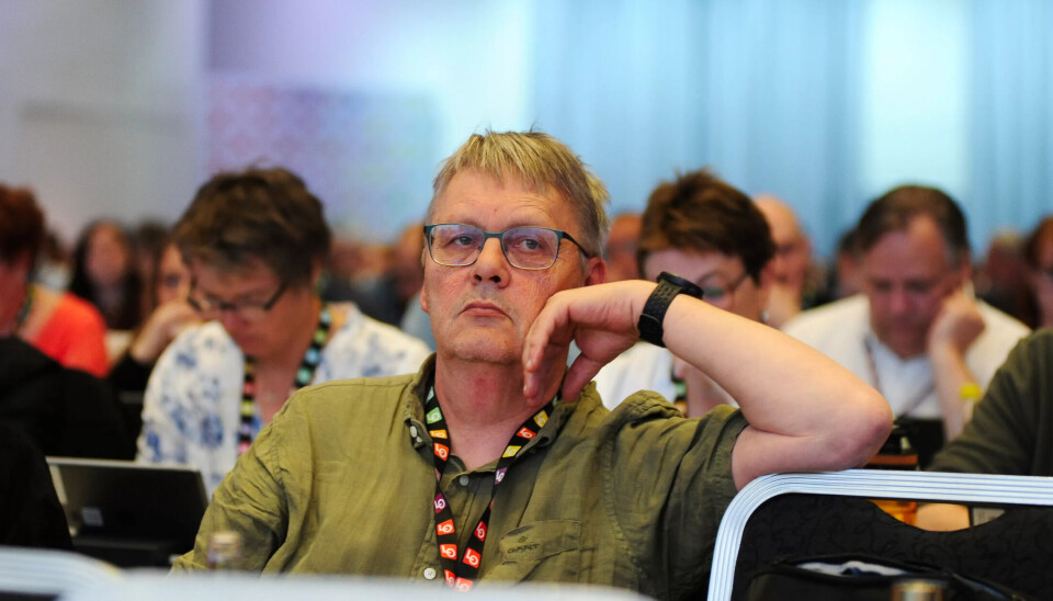 LANGE MØTER: Å være topptillitsvalgt innebærer mange lange møter og forhandlinger som kan vare i flere døgn i strekk. Men nestleder Odd-Haldgeir Larsen avviser at forbundsledelsen har noe mer ansvar enn det mange av Fagforbundets medlemmer har i sine jobber. LANGE MØTER: Å være topptillitsvalgt innebærer mange lange møter og forhandlinger som kan vare i flere døgn i strekk. Men nestleder Odd-Haldgeir Larsen avviser at forbundsledelsen har noe mer ansvar enn det mange av Fagforbundets medlemmer har i sine jobber.