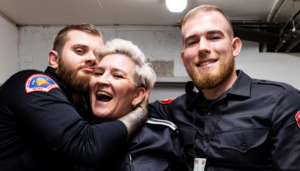 Både Martin (til venstre) og Tommy beskriver seg selv som mammadalte. De tre sender daglig meldinger til hverandre på Snapchat, hvor de deler morsomme eller irriterende hendelser med hverandre. Både Martin (til venstre) og Tommy beskriver seg selv som mammadalte. De tre sender daglig meldinger til hverandre på Snapchat, hvor de deler morsomme eller irriterende hendelser med hverandre.