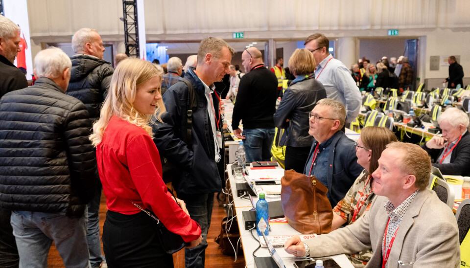 TIL TOPPS: Jeanette Romslo med AU-medlem Svend Morten Voldsrud før hun ble valgt i 2022.
