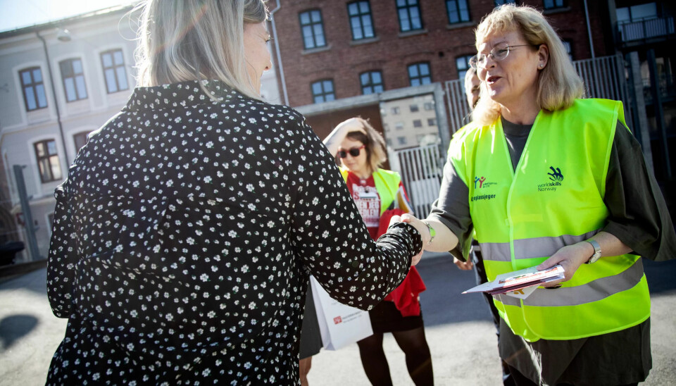 Trude Tinnlund på læreplassjakt. Trude Tinnlund på læreplassjakt.