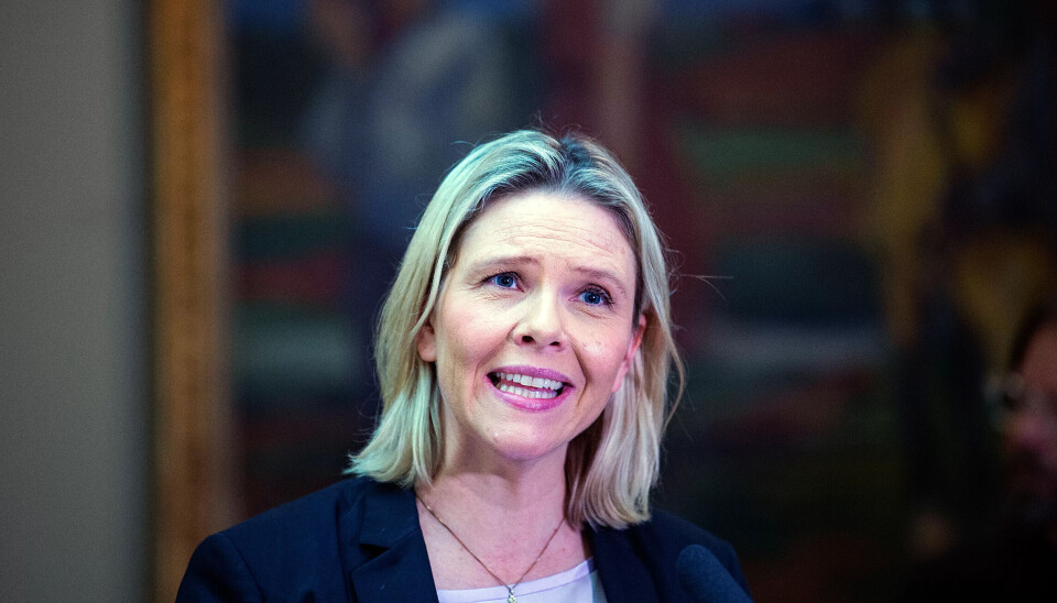 Frp og Sylvi Listhaug må se langt etter summene de øvrige partiene har fått i gaver til årets valgkamp. (Arkivfoto) Frp og Sylvi Listhaug må se langt etter summene de øvrige partiene har fått i gaver til årets valgkamp. (Arkivfoto)
