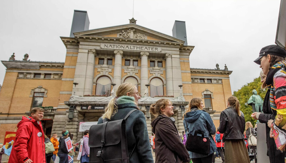 MEKLING: Tre år etter forrige streik i kultursektoren, kan det være streik på tre teatre fra onsdag morgen. MEKLING: Tre år etter forrige streik i kultursektoren, kan det være streik på tre teatre fra onsdag morgen.