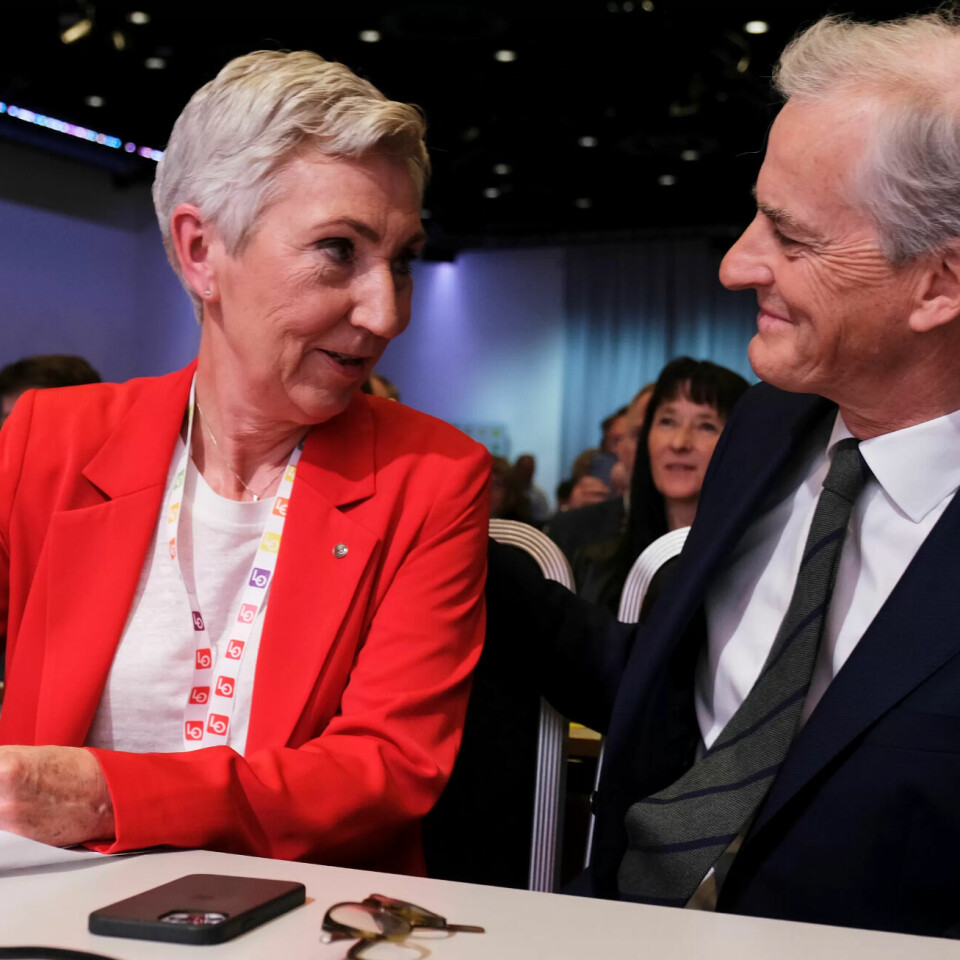 MED STATSMINISTEREN VED SIN SIDE: LO-leder Peggy Hessen Følsvik sammen med statsminister Jonas Gahr Støre under LO-kongressen i 2022. MED STATSMINISTEREN VED SIN SIDE: LO-leder Peggy Hessen Følsvik sammen med statsminister Jonas Gahr Støre under LO-kongressen i 2022.