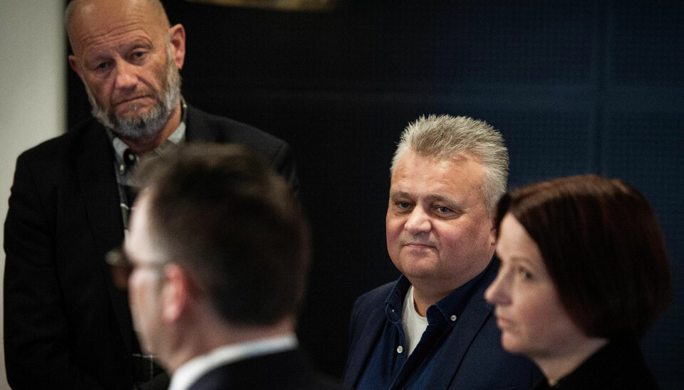 Stein-Lier Hansen fra Norsk Industri og Jørn Eggum fra Fellesforbundet fikk hjelp av riksmekler Mats Ruland og medmekler Hilde Lund for å komme fram til en enighet. Stein-Lier Hansen fra Norsk Industri og Jørn Eggum fra Fellesforbundet fikk hjelp av riksmekler Mats Ruland og medmekler Hilde Lund for å komme fram til en enighet.