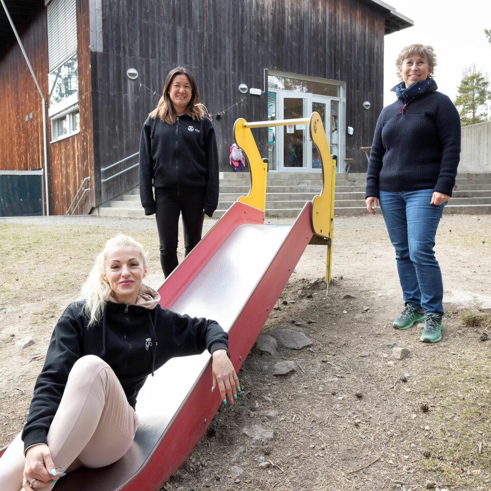 Elsker jobben: Ilze Kozlovska er utdannet operasanger og barne- og ungdomsarbeider. Som fast vikar i Grorud synger hun for barna og blir kjent med stadig nye mennesker. Det synes hun er en uovertruffen kombinasjon. Elsker jobben: Ilze Kozlovska er utdannet operasanger og barne- og ungdomsarbeider. Som fast vikar i Grorud synger hun for barna og blir kjent med stadig nye mennesker. Det synes hun er en uovertruffen kombinasjon.