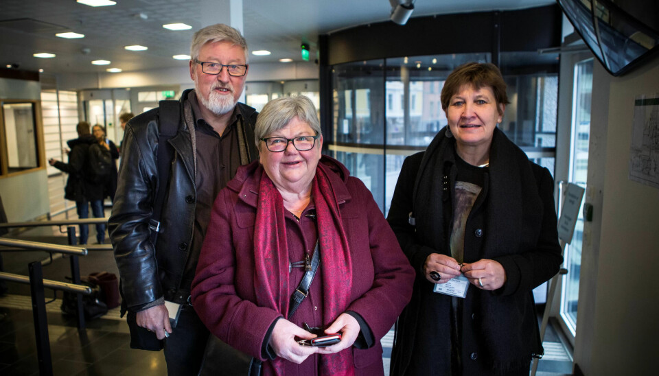 MØTE: Nestleder i LO, Tor-Arne Solbakken, LO Stats leder Tone Rønoldtangen og LO Kommune og Fagforbundets leder Mette Nord møtte i departementet for å snakke om pensjon torsdag. MØTE: Nestleder i LO, Tor-Arne Solbakken, LO Stats leder Tone Rønoldtangen og LO Kommune og Fagforbundets leder Mette Nord møtte i departementet for å snakke om pensjon torsdag.