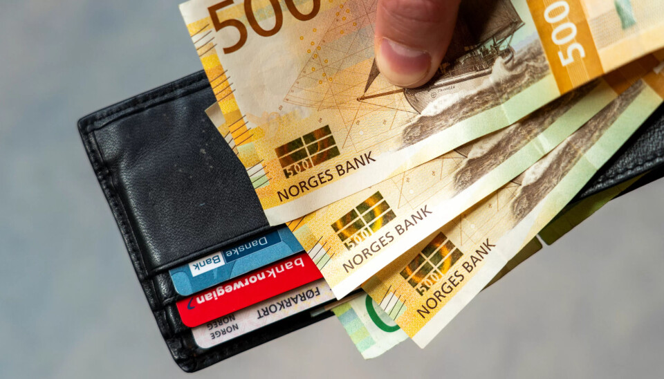 ØKER: SV har sikret at pensjonister skal få 6000 kroner mer. ØKER: SV har sikret at pensjonister skal få 6000 kroner mer.