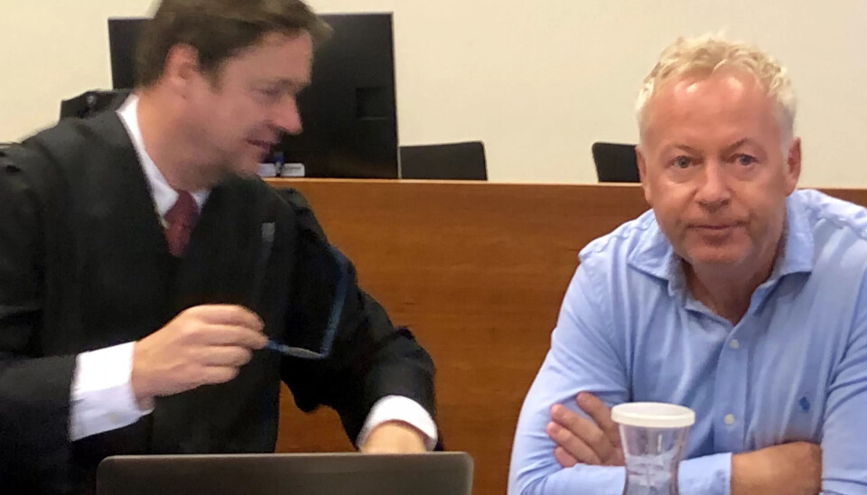 ENDELIG DOM: Her er Jonny Enger sammen med advokat John Christian Elden fra da saken ble behandlet i Borgarting lagmannsrett. Nå har Høyesterett fastsatt endelig dom i saken. ENDELIG DOM: Her er Jonny Enger sammen med advokat John Christian Elden fra da saken ble behandlet i Borgarting lagmannsrett. Nå har Høyesterett fastsatt endelig dom i saken.