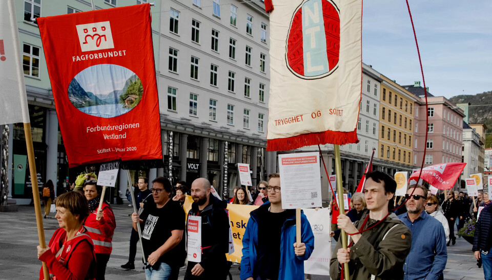 KULTURSTREIK: Fra kulturmarsjen i Bergen. KULTURSTREIK: Fra kulturmarsjen i Bergen.