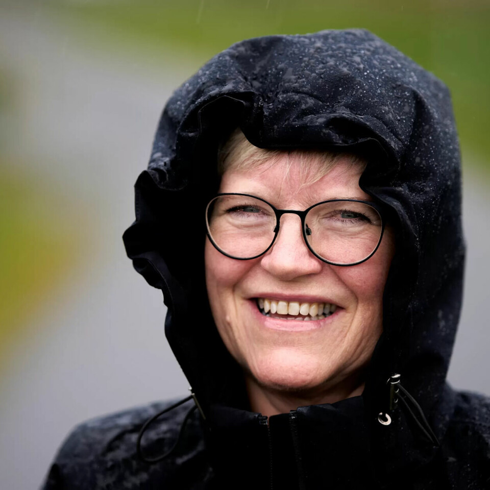 FORNØYD: Anne Kallset taper mye på at hun var 40 prosent ufør før hun senere måtte øke uføregraden til 80 prosent. Hun er glad for at LO nå skal jobbe for bedre alders- og uførepensjon for folk i hennes situasjon. FORNØYD: Anne Kallset taper mye på at hun var 40 prosent ufør før hun senere måtte øke uføregraden til 80 prosent. Hun er glad for at LO nå skal jobbe for bedre alders- og uførepensjon for folk i hennes situasjon.