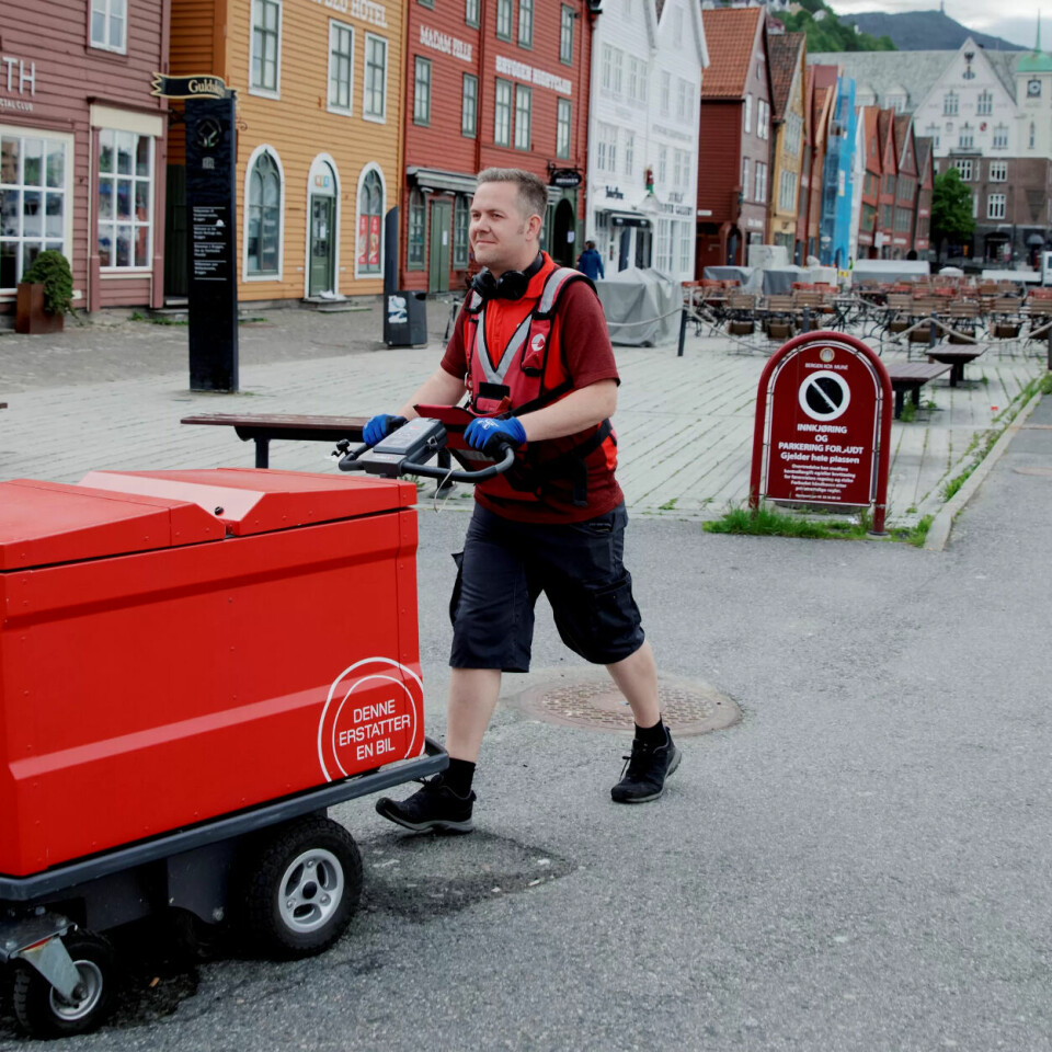 TARIFFOPPGJØR: – Vi har hatt mange lønnsoppgjør uten at vanlig arbeidsfolk har tatt ut de store verdier. Nå vil jeg gjerne at verdien tas ut i mer fritid istedenfor høyere lønn, sier Robin Knustsen. TARIFFOPPGJØR: – Vi har hatt mange lønnsoppgjør uten at vanlig arbeidsfolk har tatt ut de store verdier. Nå vil jeg gjerne at verdien tas ut i mer fritid istedenfor høyere lønn, sier Robin Knustsen.