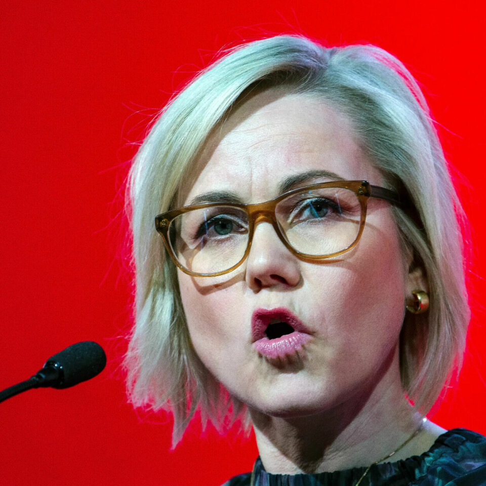 – Helseforetakene får i oppgave av meg å ha en kritisk gjennomgang av innleie, og en klar forventning om å begrense innleie, sier Ingvild Kjerkol. – Helseforetakene får i oppgave av meg å ha en kritisk gjennomgang av innleie, og en klar forventning om å begrense innleie, sier Ingvild Kjerkol.