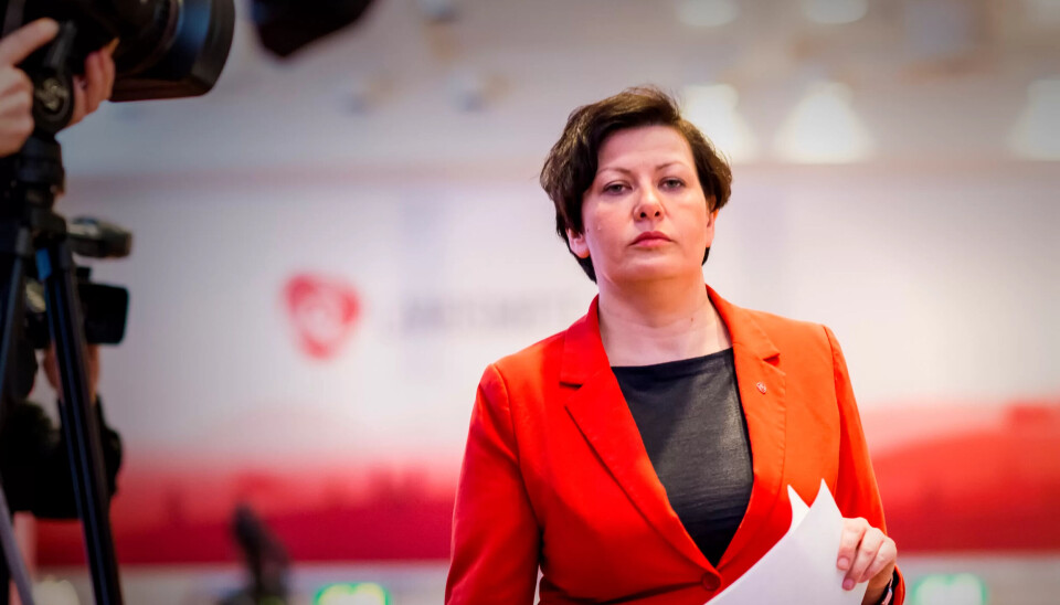 REVERSERE: Helga Pedersen og Arbeiderpartiet vil ha tannhelsa på et fylkeskommunalt nivå. REVERSERE: Helga Pedersen og Arbeiderpartiet vil ha tannhelsa på et fylkeskommunalt nivå.