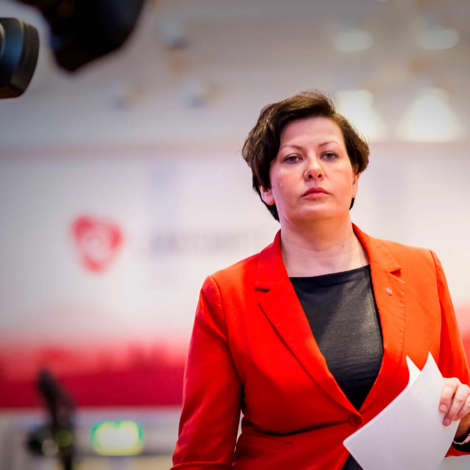 REVERSERE: Helga Pedersen og Arbeiderpartiet vil ha tannhelsa på et fylkeskommunalt nivå. REVERSERE: Helga Pedersen og Arbeiderpartiet vil ha tannhelsa på et fylkeskommunalt nivå.