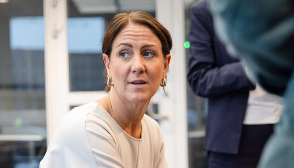 ALVOR: – Alle parter må ta situasjonen inn over seg og være villige til å diskutere flere virkemidler for å få fraværet ned, sier arbeids- og inkluderingsminister Tonje Brenna (Ap). ALVOR: – Alle parter må ta situasjonen inn over seg og være villige til å diskutere flere virkemidler for å få fraværet ned, sier arbeids- og inkluderingsminister Tonje Brenna (Ap).