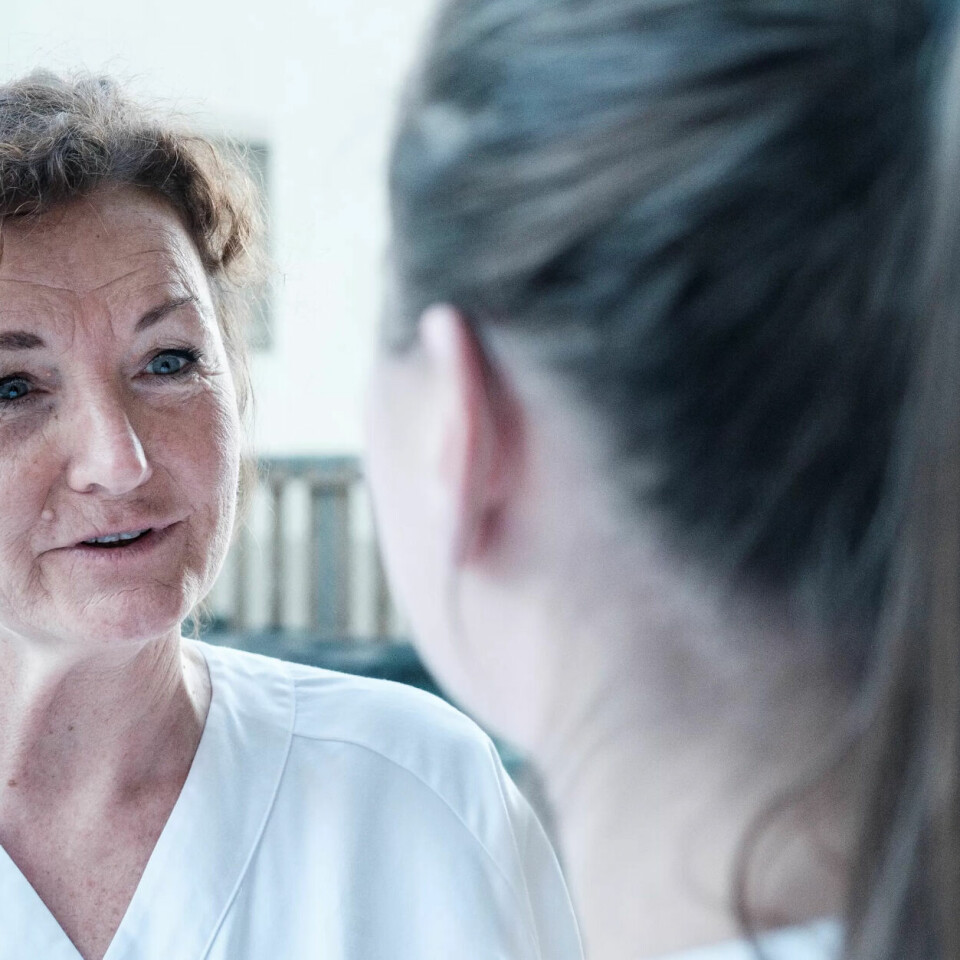 TRIST: - Det er synd at arbeidsgivere ikke vet at alle yrkesfaglærere både har solig praksis og utdanning, syns Olaug Finsrud. TRIST: - Det er synd at arbeidsgivere ikke vet at alle yrkesfaglærere både har solig praksis og utdanning, syns Olaug Finsrud.
