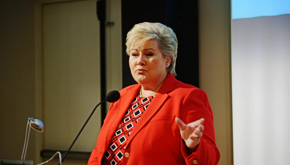 KLIMAKRAV: Erna Solberg får krav om 100.000 klimastillinger på bordet, når hun møter organisasjonene bak Broen til framtiden fredag. KLIMAKRAV: Erna Solberg får krav om 100.000 klimastillinger på bordet, når hun møter organisasjonene bak Broen til framtiden fredag.