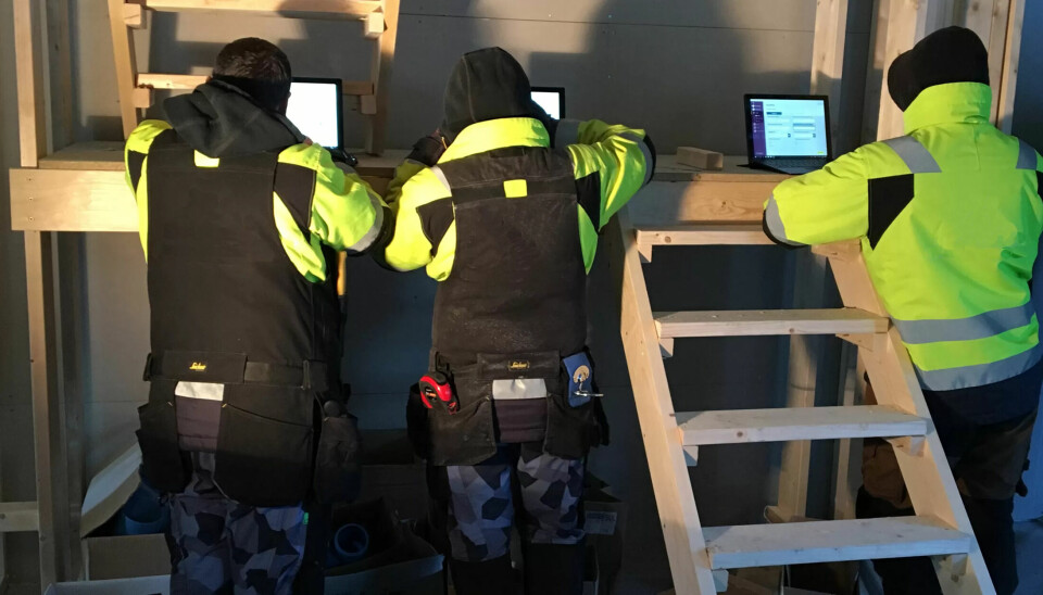 A-krimsentrene jobber med å avdekke og bekjempe arbeidslivskriminalitet. Bildet er tatt under en kontroll på en byggeplass i Oslo. A-krimsentrene jobber med å avdekke og bekjempe arbeidslivskriminalitet. Bildet er tatt under en kontroll på en byggeplass i Oslo.