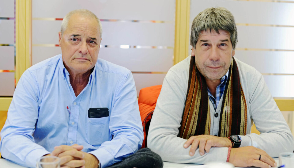 32Fernando Gambera, internasjonal sekretær i Uruguays største fagforening PIT-CNT og parlamentariker Roberto Chiazzaro fra Sosialistpartiet advarer mot TiSA-avtalen. 32Fernando Gambera, internasjonal sekretær i Uruguays største fagforening PIT-CNT og parlamentariker Roberto Chiazzaro fra Sosialistpartiet advarer mot TiSA-avtalen.