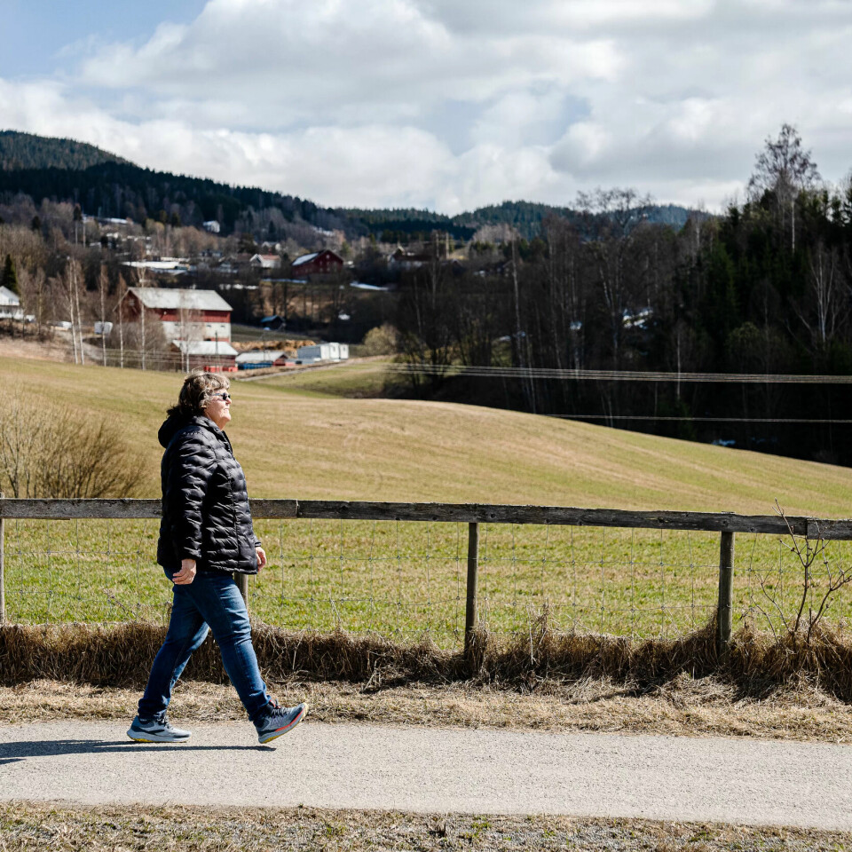 FYSISK AKTIVITET: Tøgersen prøver så ofte hun kan å gå de få kilometrene til Gran sentrum og bruker de minste ærend som unnskyldning. FYSISK AKTIVITET: Tøgersen prøver så ofte hun kan å gå de få kilometrene til Gran sentrum og bruker de minste ærend som unnskyldning.