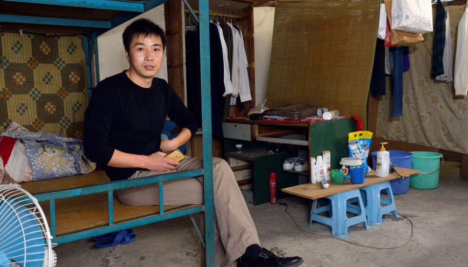 Zhu Xinhua er en av de mange streikende i Kina. Zhu Xinhua er en av de mange streikende i Kina.