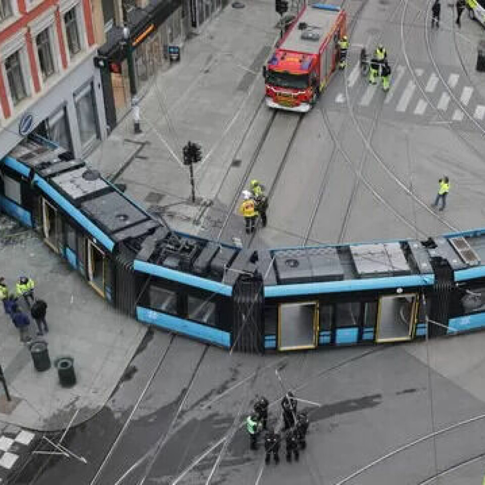 OSLO: Da trikken kjørte inn i Eplehuset i Oslo sentrum, skapte det overskrifter verden over. OSLO: Da trikken kjørte inn i Eplehuset i Oslo sentrum, skapte det overskrifter verden over.