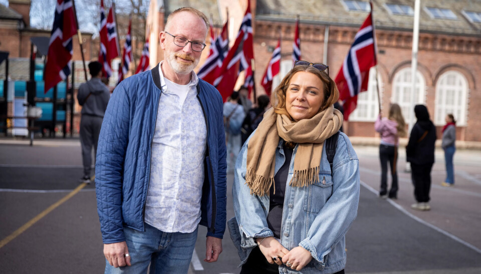 VIL IKKE HA LOKALE FORHANDLINGER: – Det er vanvittig mye jobb for ekstremt lite penger og skikkelig dårlig stemning etterpå. Derfor er Fagforbundet for at mest mulig tas i sentrale oppgjør, sier Berit Tevik. Her sammen med Odd-Erik Fallet. VIL IKKE HA LOKALE FORHANDLINGER: – Det er vanvittig mye jobb for ekstremt lite penger og skikkelig dårlig stemning etterpå. Derfor er Fagforbundet for at mest mulig tas i sentrale oppgjør, sier Berit Tevik. Her sammen med Odd-Erik Fallet.