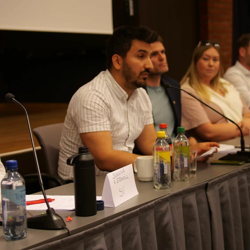 DEBATTMØTE: Fagforbundet Oslo arrangerte valgkampdebatt om privatisering nyleg. Det var over 120 tillisvalde tilstades, samt representantar for dei største partia i Oslo. DEBATTMØTE: Fagforbundet Oslo arrangerte valgkampdebatt om privatisering nyleg. Det var over 120 tillisvalde tilstades, samt representantar for dei største partia i Oslo.