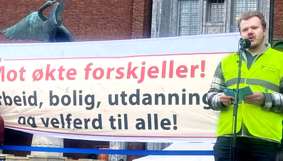 YRKESFAG TIL ALLE: Mens Fagskolen har vært med på å redusere yrkesfagkrisen, gjør byrådet det motsatte, mener studentrådsleder og elkraftstudent Sandre Hall Amundsen fra Fagskolen i Oslo. Byrådet vil skjære ned 14,5 prosent av skolens driftsbudsjett fra neste år. YRKESFAG TIL ALLE: Mens Fagskolen har vært med på å redusere yrkesfagkrisen, gjør byrådet det motsatte, mener studentrådsleder og elkraftstudent Sandre Hall Amundsen fra Fagskolen i Oslo. Byrådet vil skjære ned 14,5 prosent av skolens driftsbudsjett fra neste år.