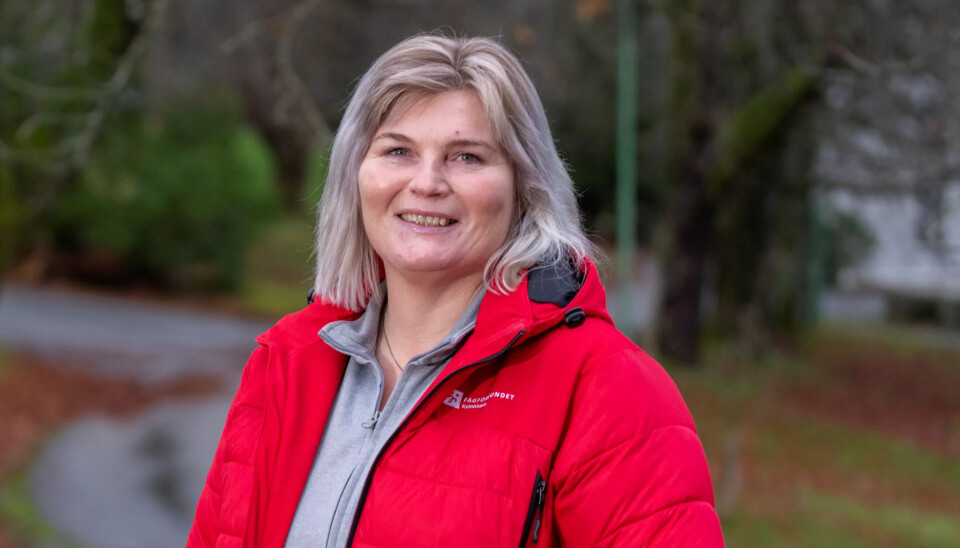 TENER PASIENTANE: – Dess meir kunnskap dei tilsette har, dess betre blir vi på observasjon og vidareformidling til kollegaene i teamet. Da blir også tenestane våre betre, meiner Gina Helland. TENER PASIENTANE: – Dess meir kunnskap dei tilsette har, dess betre blir vi på observasjon og vidareformidling til kollegaene i teamet. Da blir også tenestane våre betre, meiner Gina Helland.