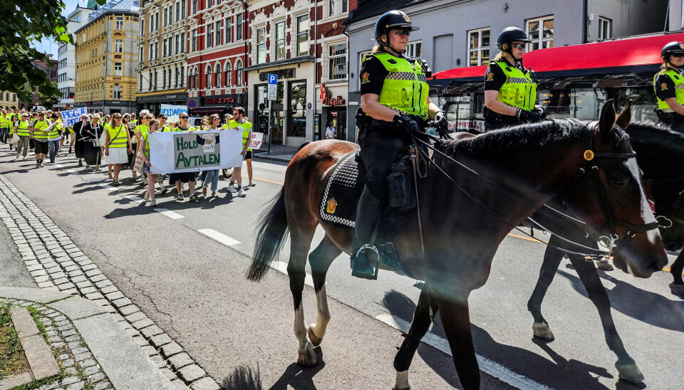Streiken i statsoppgjøret i mai ble avsluttet med lønnsnemnd. Her fra Akademikernes demonstrasjon under streiken. Streiken i statsoppgjøret i mai ble avsluttet med lønnsnemnd. Her fra Akademikernes demonstrasjon under streiken.