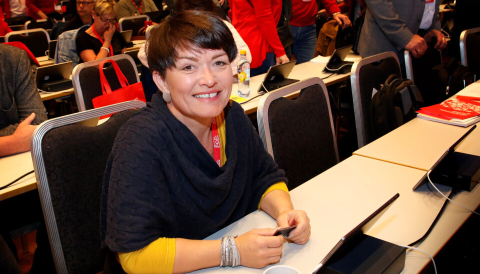 ARBEIDSTIDSREFORM: Sissel M. Skoghaug mener en arbeidstidsreform kan være et viktig virkemiddel for at folk skal orke å stå lenger i jobb. ARBEIDSTIDSREFORM: Sissel M. Skoghaug mener en arbeidstidsreform kan være et viktig virkemiddel for at folk skal orke å stå lenger i jobb.