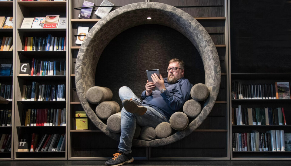 DIGITALT UTLÅN: Prinsipielt bør bibliotekene ha tilgang til å kjøpe inn og låne ut alt som blir utgitt, uavhengig av om formatet er fysisk eller digitalt, mener biblioteksjef Vidar Lund ved Levanger bibliotek. DIGITALT UTLÅN: Prinsipielt bør bibliotekene ha tilgang til å kjøpe inn og låne ut alt som blir utgitt, uavhengig av om formatet er fysisk eller digitalt, mener biblioteksjef Vidar Lund ved Levanger bibliotek.
