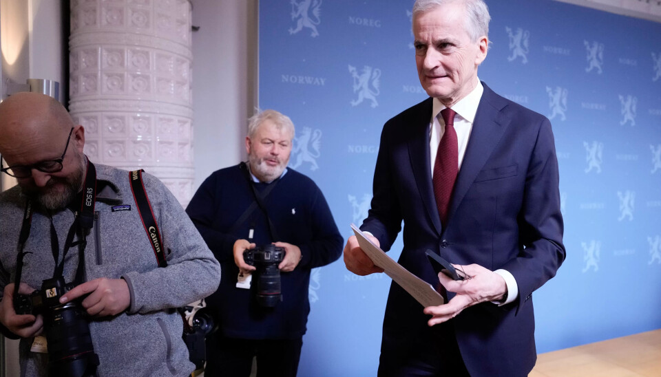 ALENE PÅ TOPP: Nå er det kun Arbeiderpartiet i regjering. Det er flere år siden sist. ALENE PÅ TOPP: Nå er det kun Arbeiderpartiet i regjering. Det er flere år siden sist.
