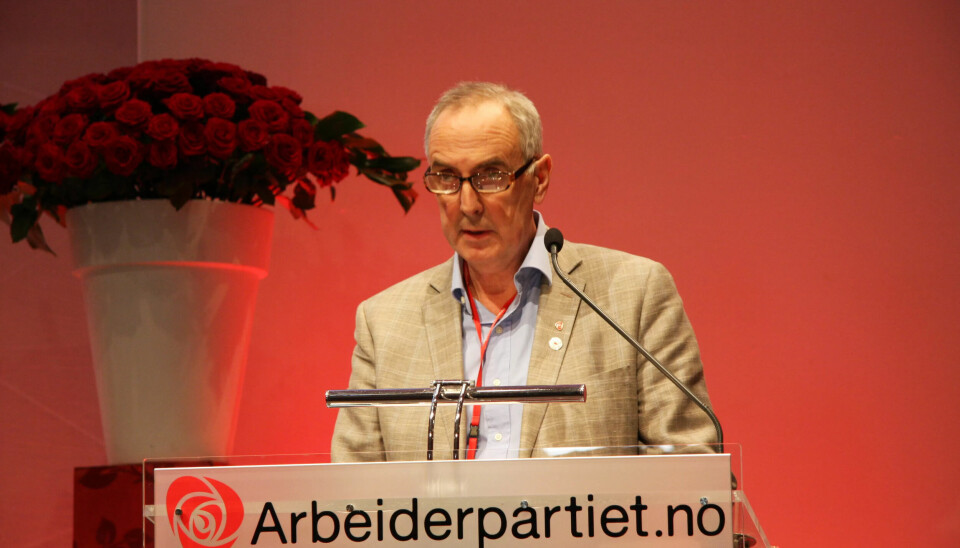 SKEPTISK: Ordfører i Sandnes, Stanley Wirak, er åpen for debatt om kommunesammenslåing, men er skeptisk til en storkommune i Rogaland. Han ble ikke mer overbevist etter å ha sett hvilke oppgaver kommunene kan få. SKEPTISK: Ordfører i Sandnes, Stanley Wirak, er åpen for debatt om kommunesammenslåing, men er skeptisk til en storkommune i Rogaland. Han ble ikke mer overbevist etter å ha sett hvilke oppgaver kommunene kan få.