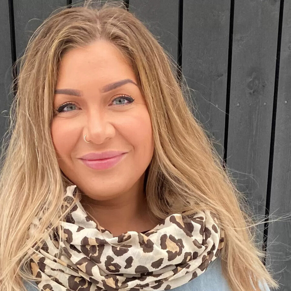 BEKYMRET: Frisør Kristine Overland i Trondheim uttrykte bekymring i et innlegg på en lukket Facebook-gruppe for frisører. Hun fikk flere hundre reaksjoner fra kolleger som også er bekymret for å dra tilbake på jobb. BEKYMRET: Frisør Kristine Overland i Trondheim uttrykte bekymring i et innlegg på en lukket Facebook-gruppe for frisører. Hun fikk flere hundre reaksjoner fra kolleger som også er bekymret for å dra tilbake på jobb.