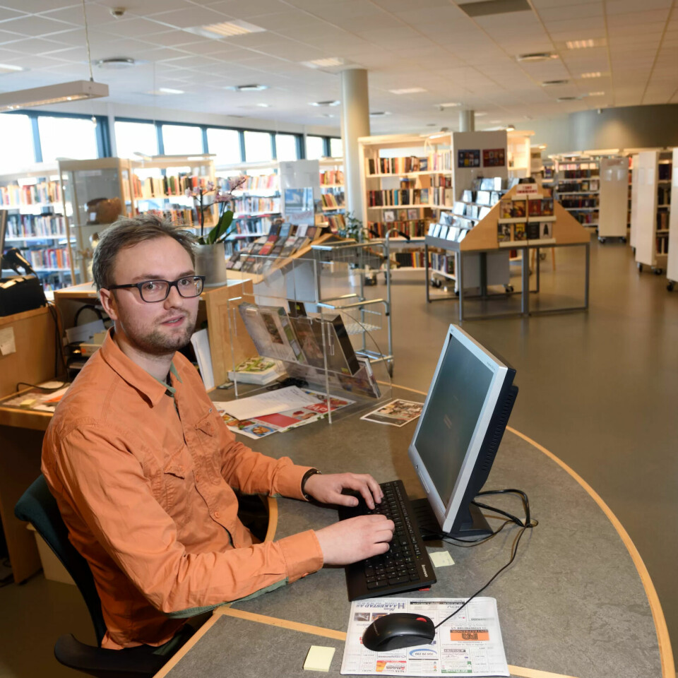 BEDRE SERVICE: Biblioteksjef Jørgen Hovde mener nasjonalt biblioteksøk kan bli viktig for bibliotekenes utvikling og kan bidra til bedre service for lånekundene. BEDRE SERVICE: Biblioteksjef Jørgen Hovde mener nasjonalt biblioteksøk kan bli viktig for bibliotekenes utvikling og kan bidra til bedre service for lånekundene.