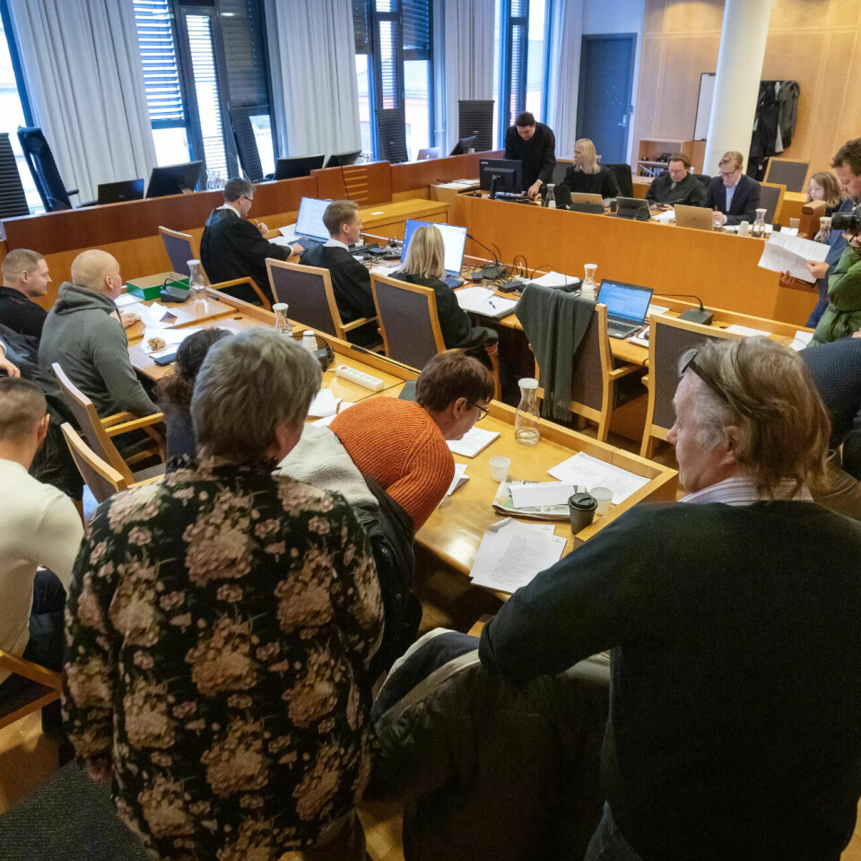 AVSLUTNING: Etter nesten tre måneder er nå siste fase innledet. Nær samtlige 24 saksøkere var tilstede i rettssalen. AVSLUTNING: Etter nesten tre måneder er nå siste fase innledet. Nær samtlige 24 saksøkere var tilstede i rettssalen.